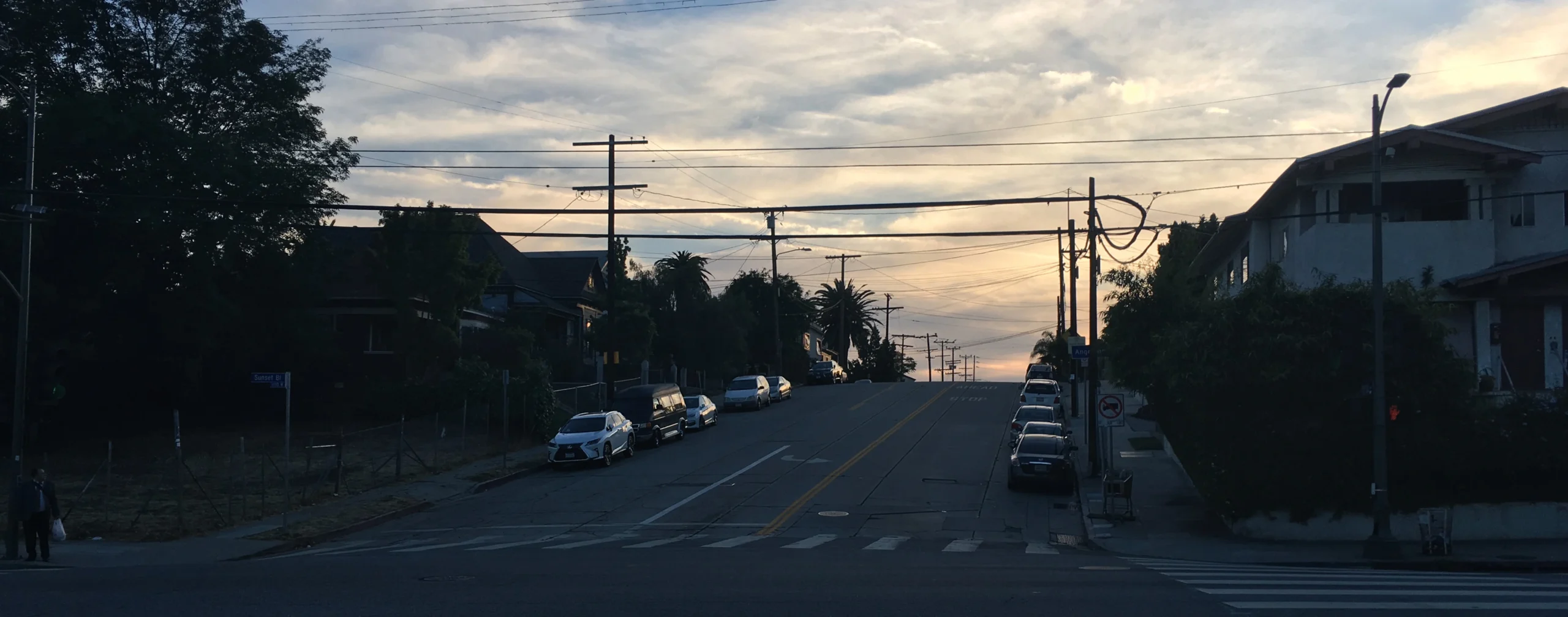 L.A. street scene. Shot by Cinematographer / DoP Dennis Riebenstahl, based in Hamburg, Germany.